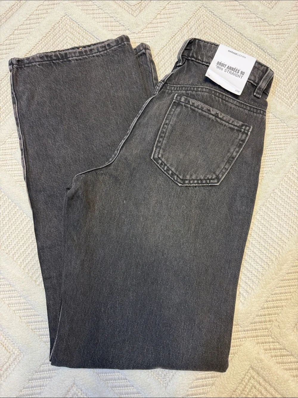 GARAGE - 90s Straight Leg Jean
